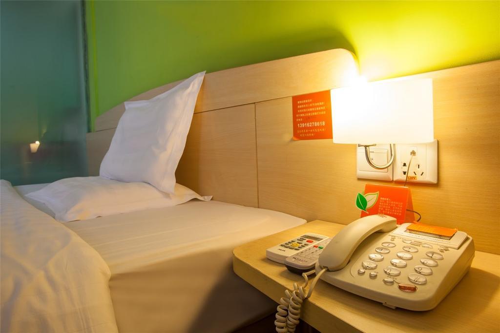 7Days Inn Jiangmen Peng Jiang Qiao North Εξωτερικό φωτογραφία