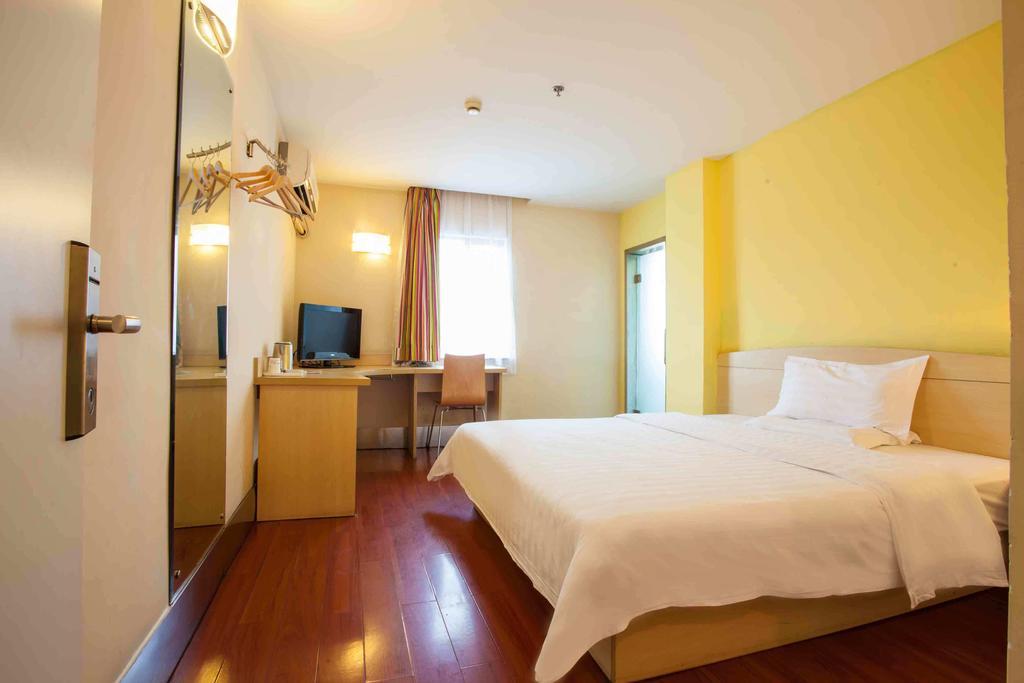 7Days Inn Jiangmen Peng Jiang Qiao North Δωμάτιο φωτογραφία